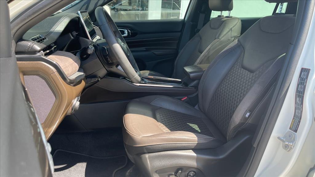 COMMANDER 1.3 T270 TURBO FLEX OVERLAND AT613