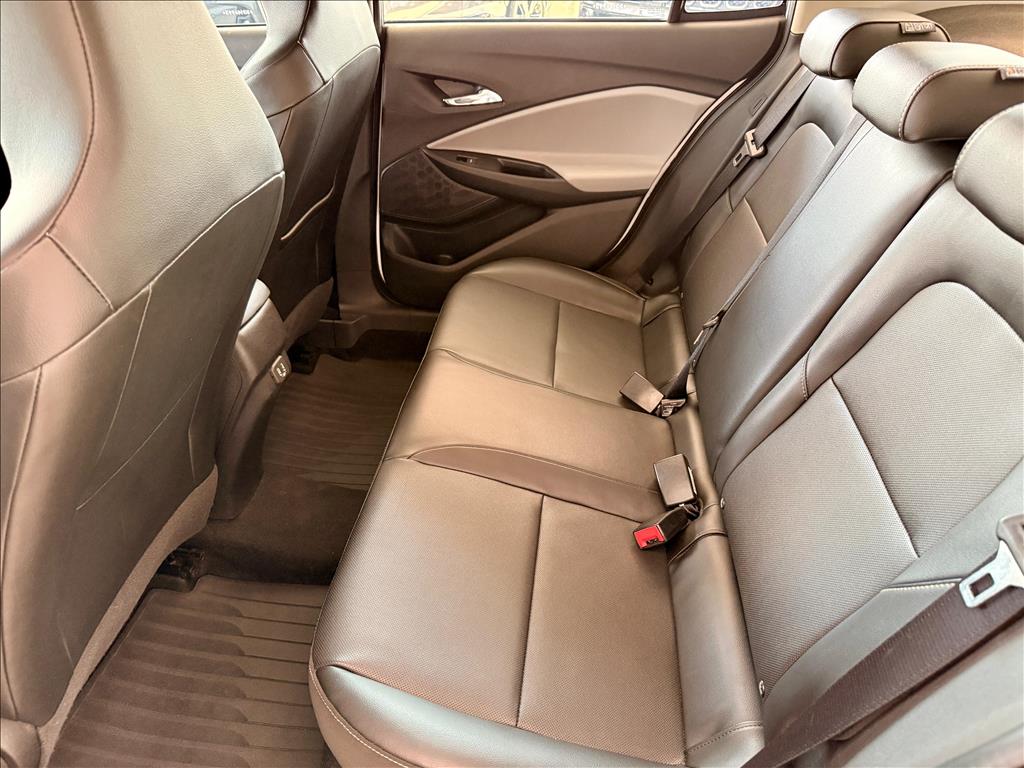 ONIX PLUS 1.0 TURBO FLEX PREMIER AUTOMÁTICO11