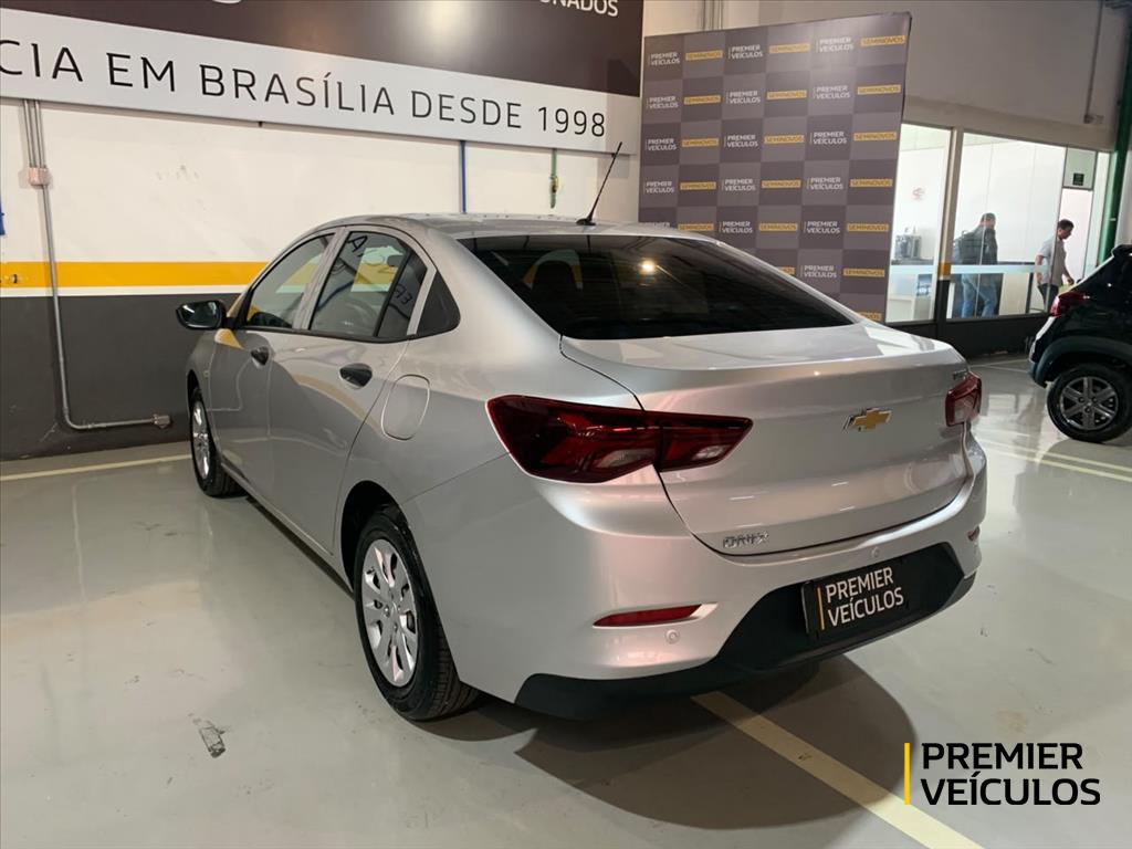 ONIX PLUS 1.0 TURBO FLEX AUTOMÁTICO10