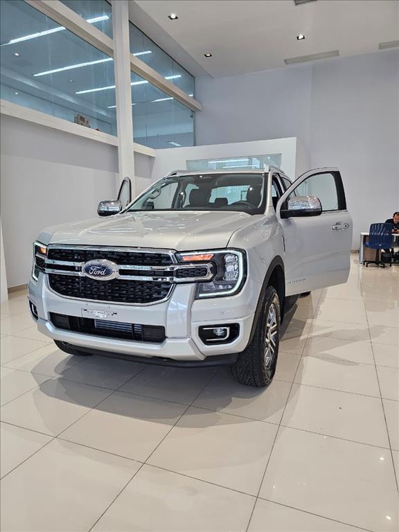 Ford-RANGER-3.0 V6 TURBO DIESEL CD LIMITED 4X4 AUTOMÁTICO