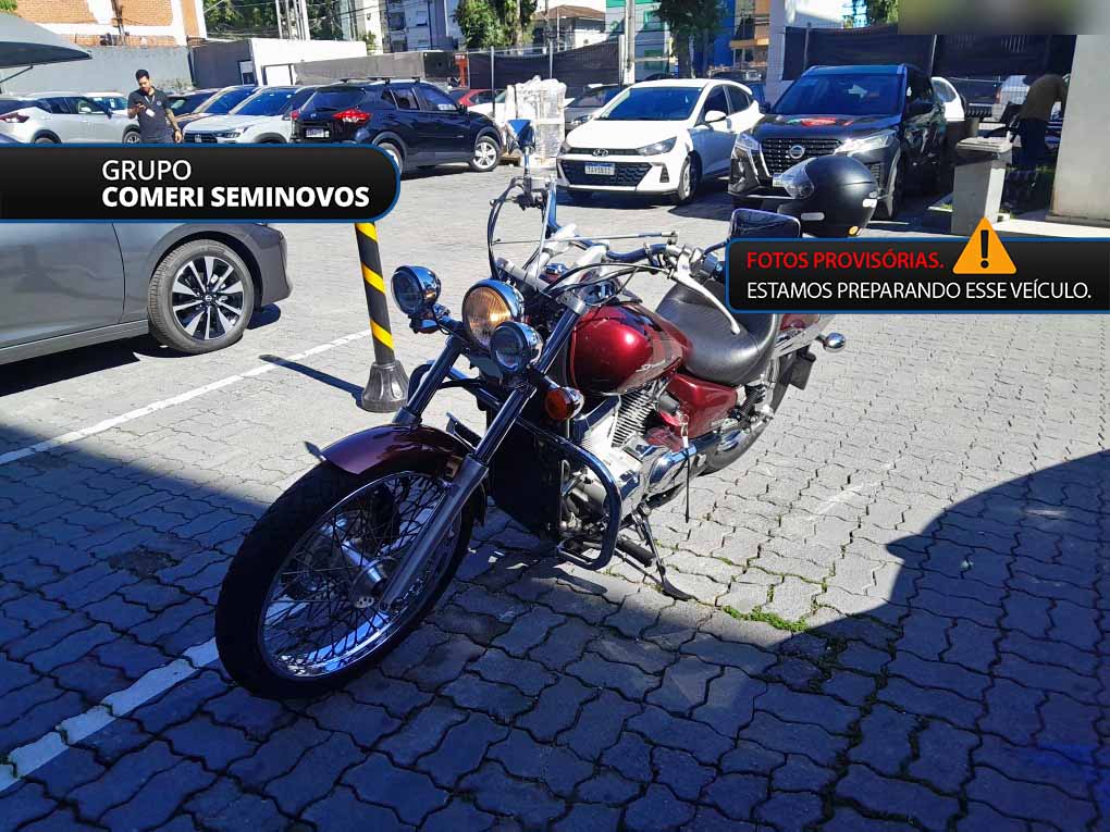 SHADOW 750