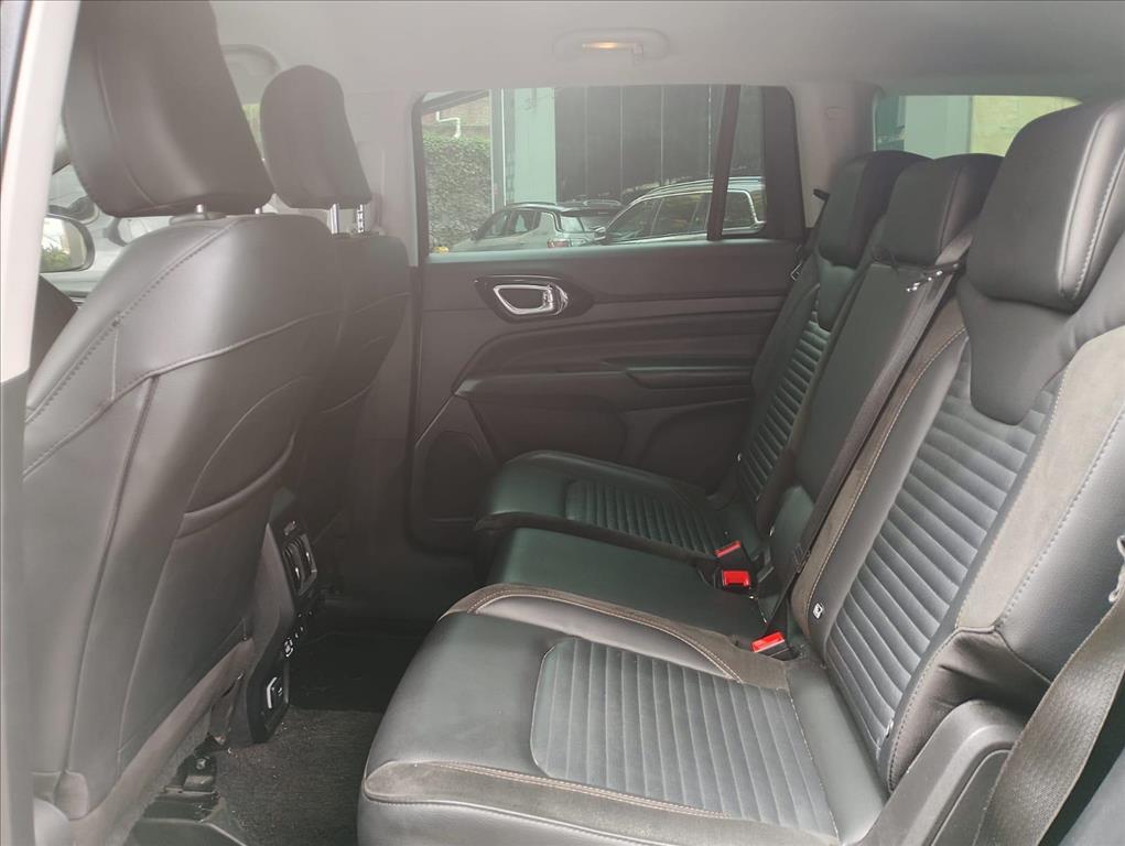 COMMANDER 1.3 T270 TURBO FLEX LIMITED AT610