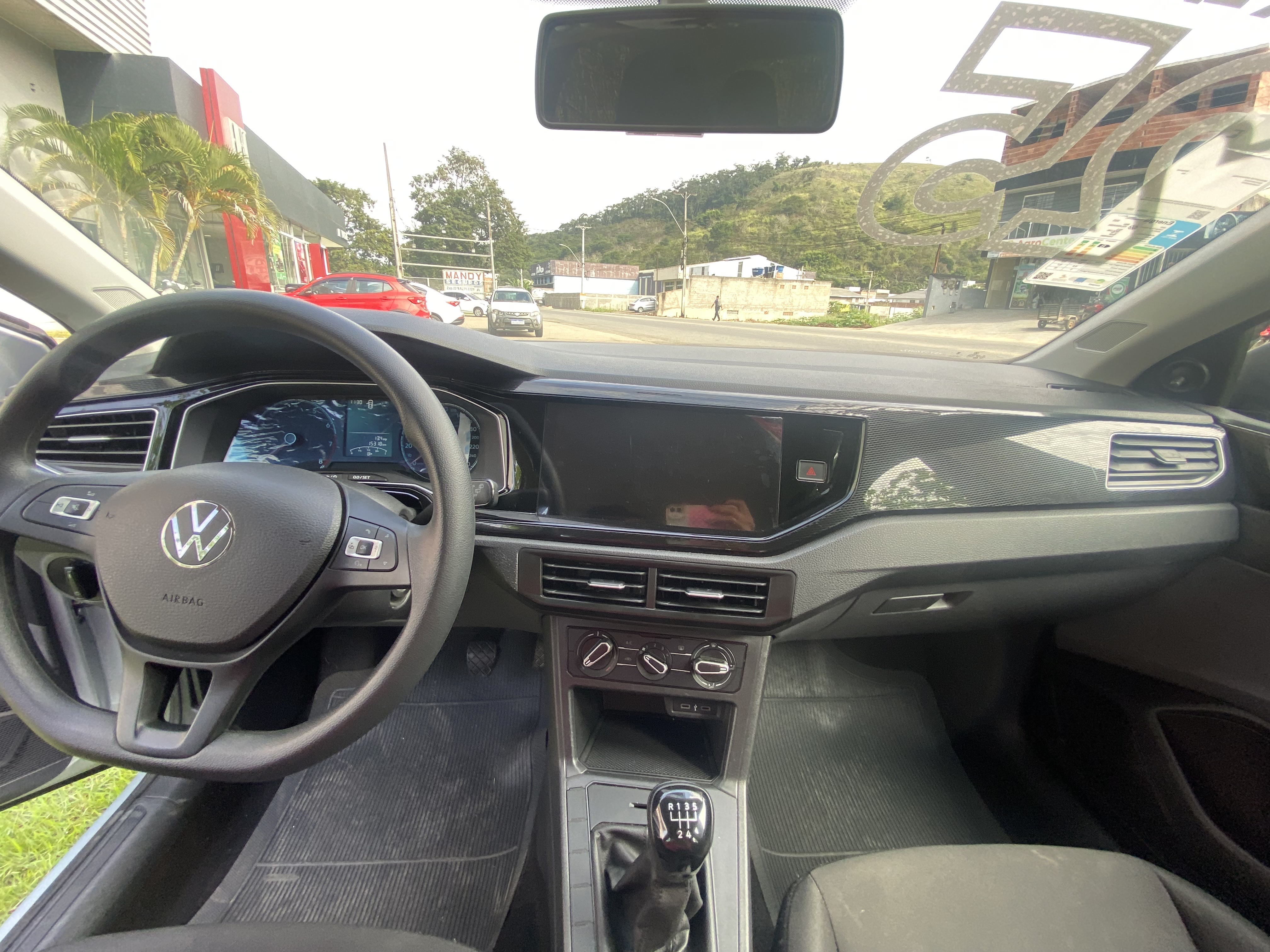 POLO 1.0 MPI TRACK MANUAL12