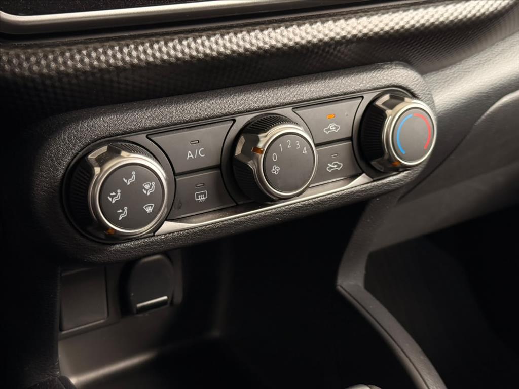 KICKS PLAY 1.6 16V FLEXSTART SENSE XTRONIC9