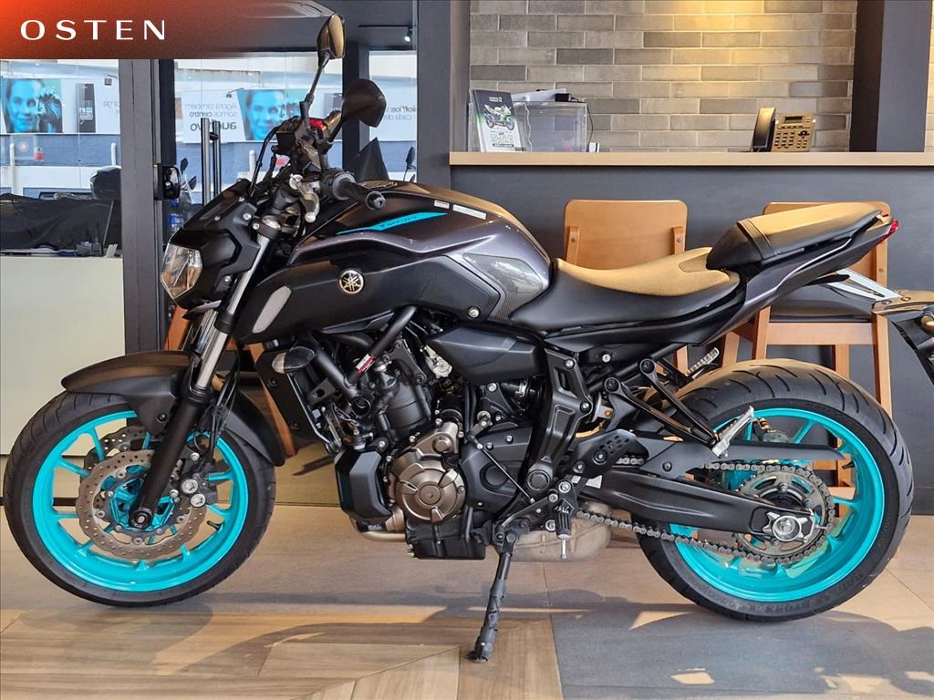 YAMAHA-MT-07-ABS