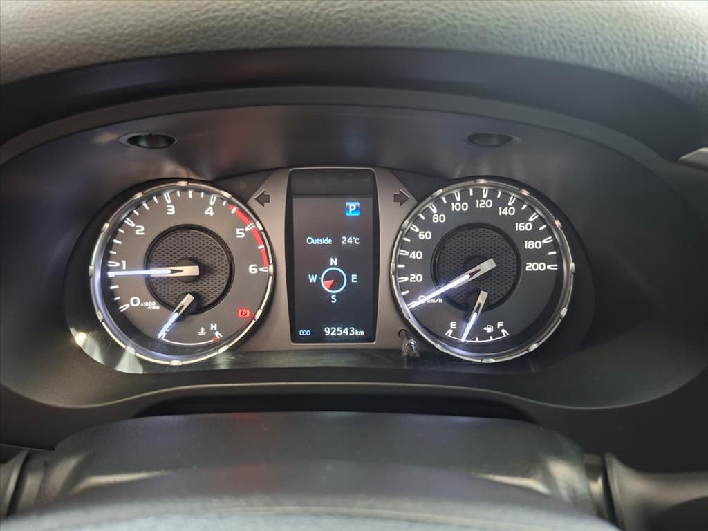 HILUX 2.8 D-4D TURBO DIESEL CD SRV 4X4 AUTOMÁTICO9