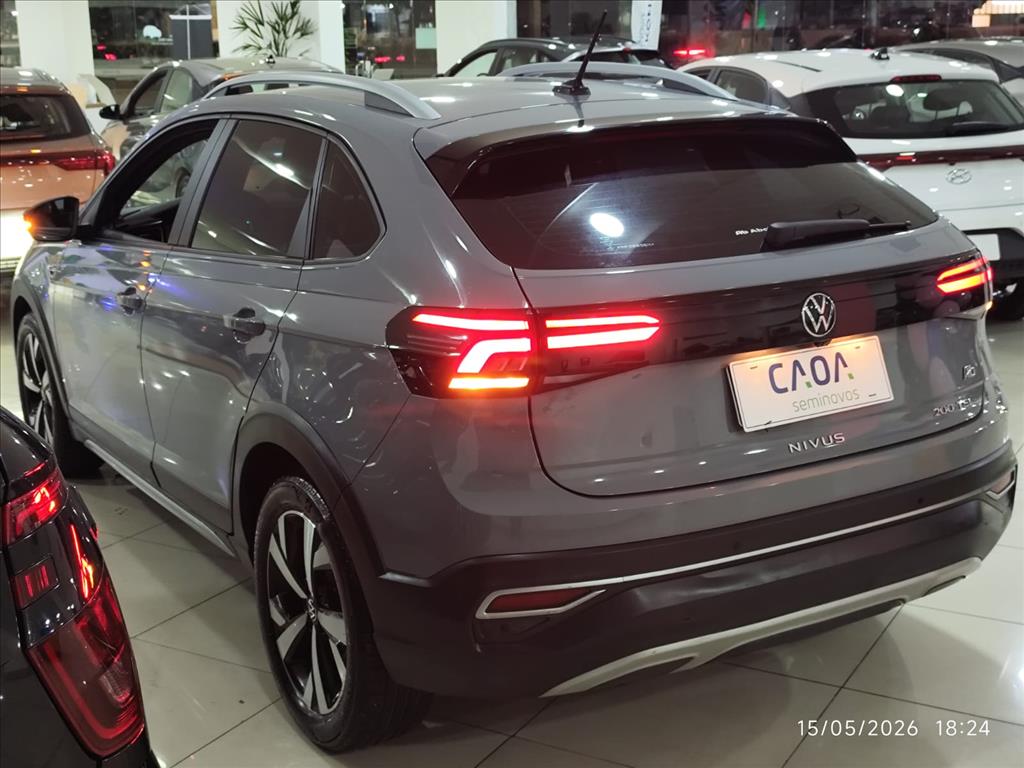 VW - Volkswagen-NIVUS-1.0 200 TSI TOTAL FLEX HIGHLINE AUTOMÁTICO