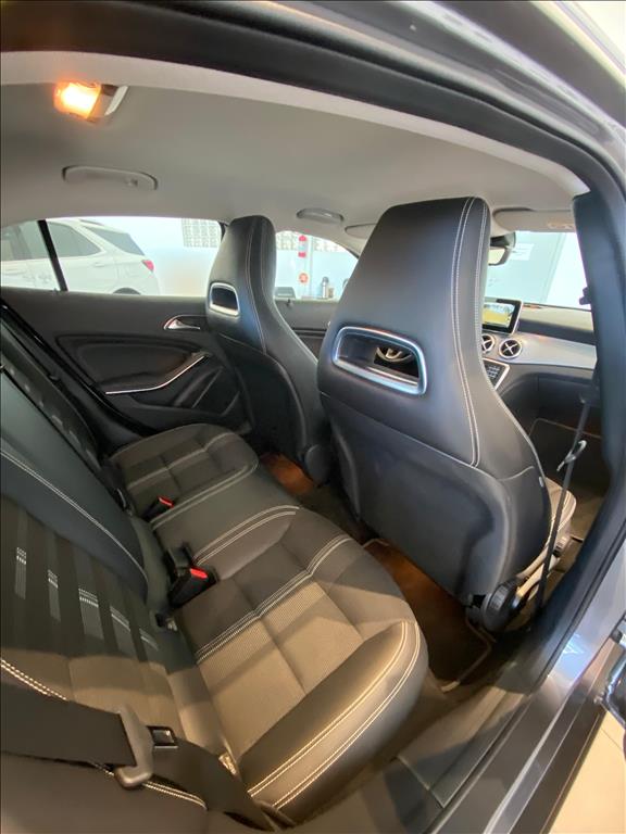 GLA 200 1.6 CGI FLEX ADVANCE 7G-DCT4