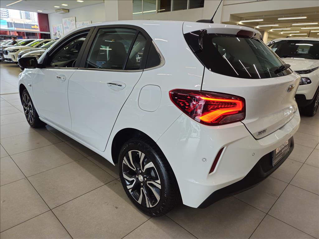 ONIX 1.0 TURBO FLEX PREMIER AUTOMÁTICO