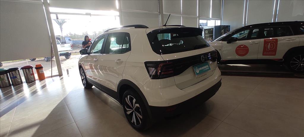 T-CROSS 1.0 200 TSI TOTAL FLEX AUTOMÁTICO3