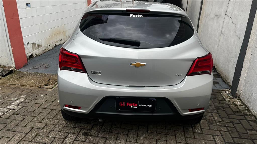 ONIX 1.4 MPFI LTZ 8V FLEX 4P MANUAL3