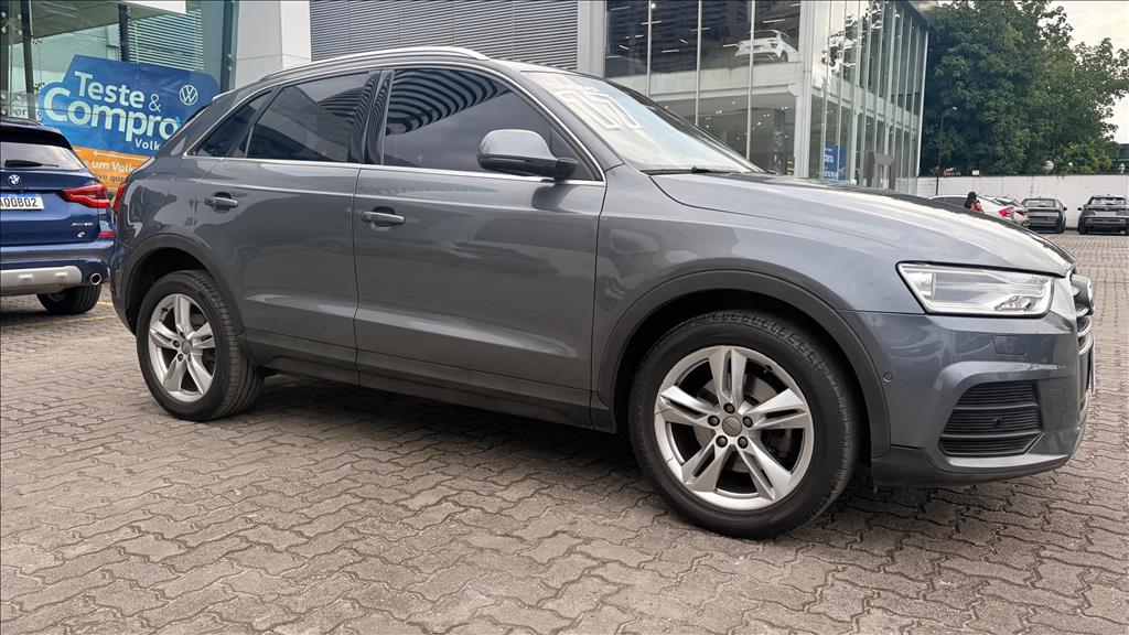 Q3 1.4 TFSI AMBIENTE FLEX 4P S TRONIC5
