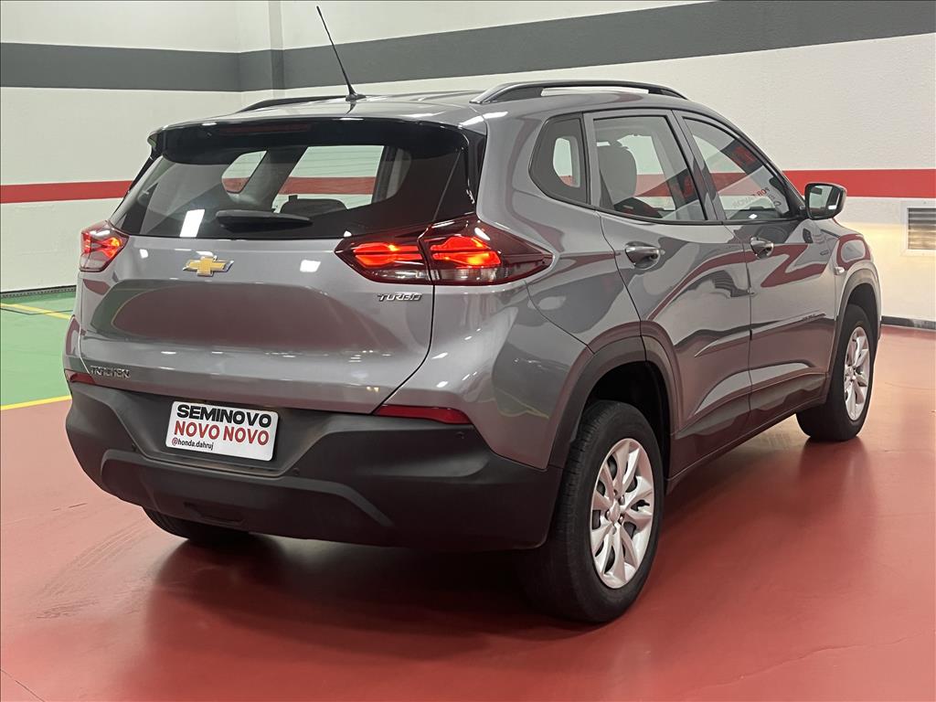 TRACKER 1.0 TURBO FLEX AUTOMÁTICO5