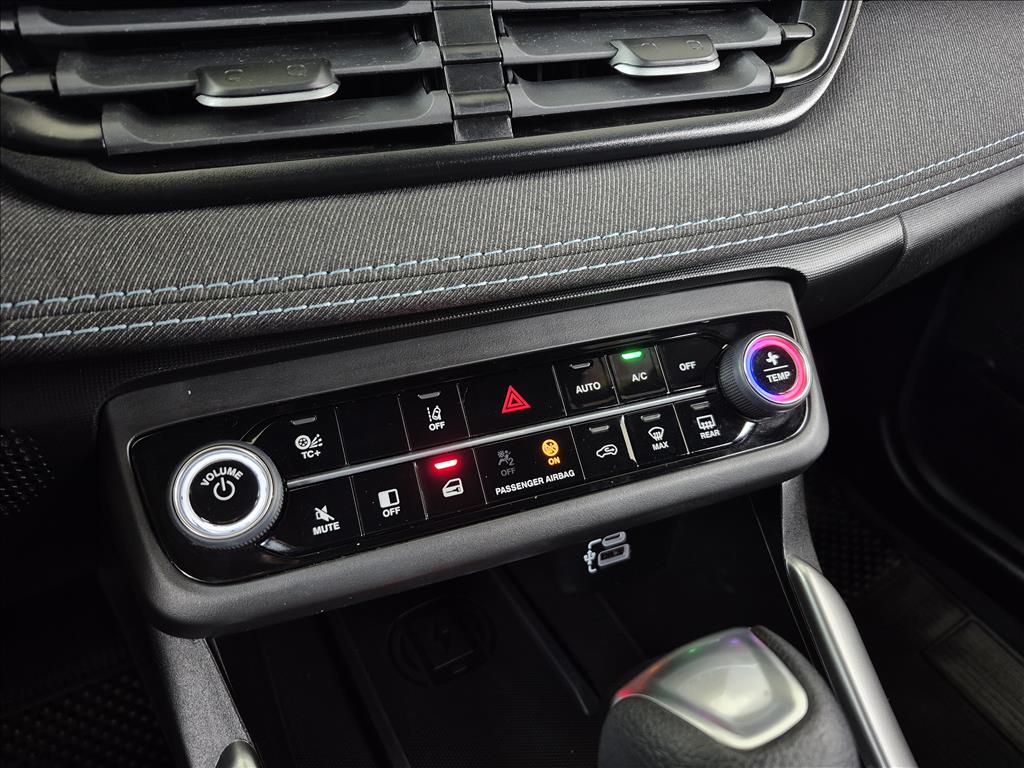 FASTBACK 1.0 TURBO 200 HYBRID AUDACE CVT11