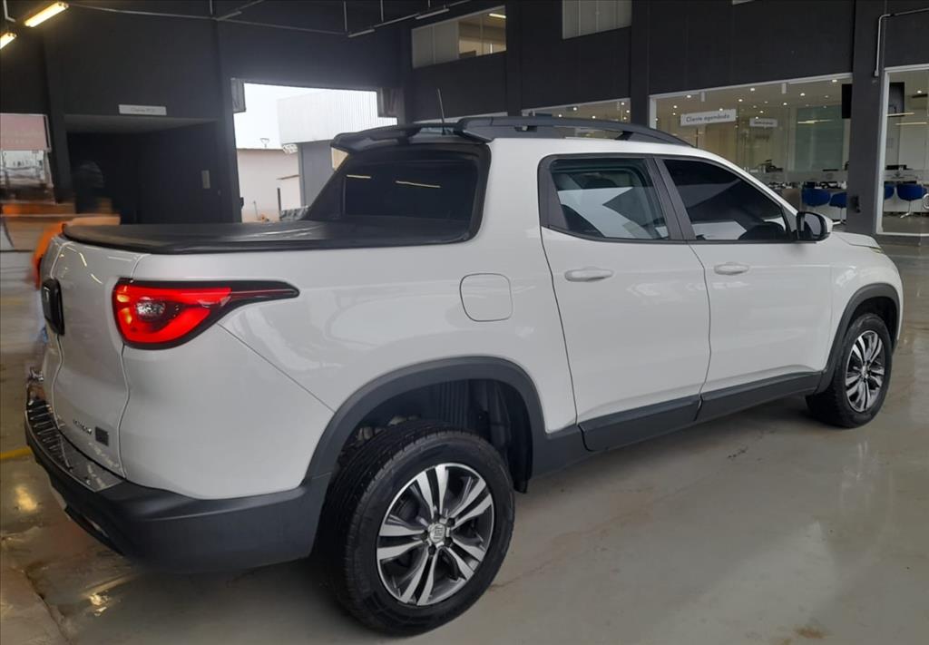 TORO 1.3 TURBO 270 FLEX FREEDOM AT63