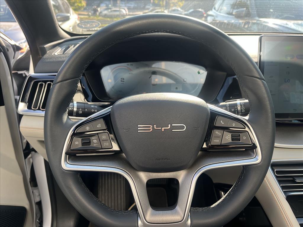 SONG PLUS 1.5 DM-I HÍBRIDO AUTOMÁTICO4