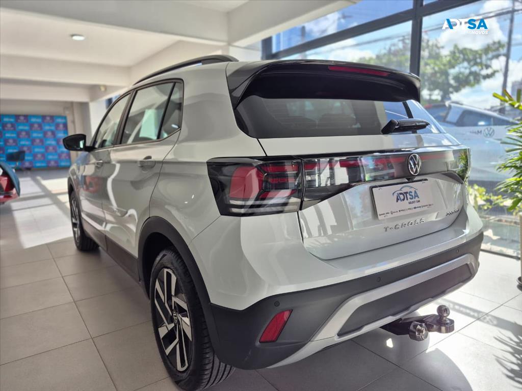 VOLKSWAGEN T-CROSS 1.0 200 TSI TOTAL FLEX COMFORTLINE AUTOMÁTICO