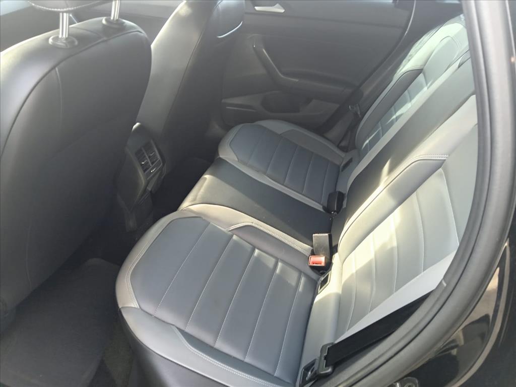 NIVUS 1.0 200 TSI TOTAL FLEX HIGHLINE AUTOMÁTICO10