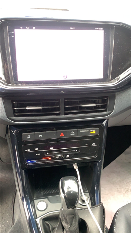 VW - Volkswagen-T-CROSS-1.0 200 TSI TOTAL FLEX COMFORTLINE AUTOMÁTICO