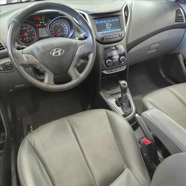 HB20S 1.6 PREMIUM 16V FLEX 4P AUTOMÁTICO10