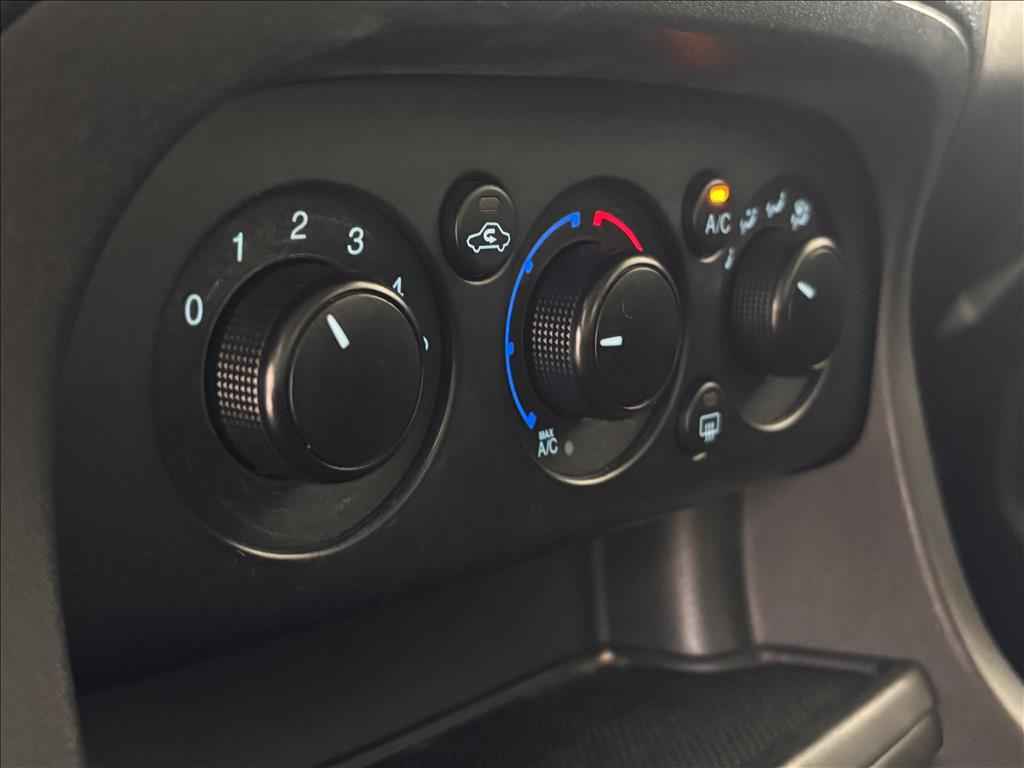 KA 1.0 TI-VCT FLEX SE MANUAL KA 1.0 TI-VCT FLEX SE MANUAL