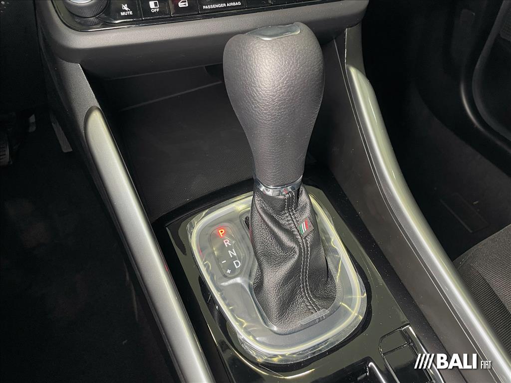 FASTBACK 1.0 TURBO 200 FLEX CVT12