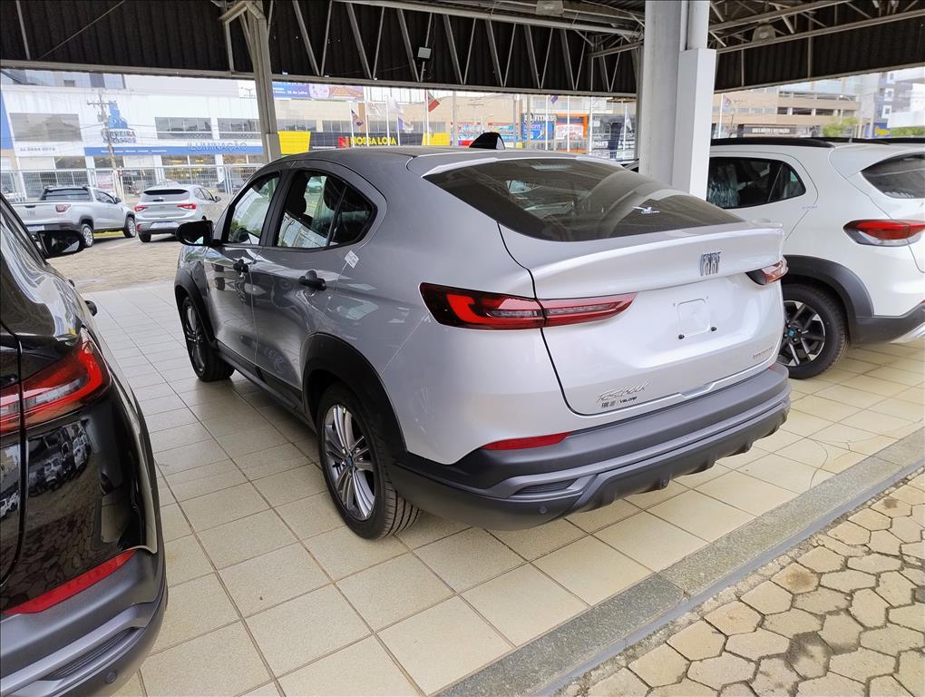 FASTBACK 1.0 TURBO 200 FLEX CVT