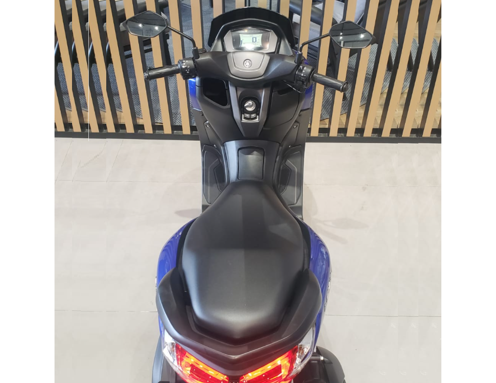 YAMAHA-NMAX-CONNECTED 160 ABS