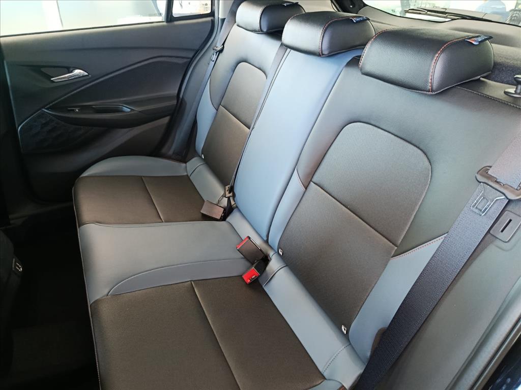 ONIX 1.0 TURBO FLEX PREMIER AUTOMÁTICO9