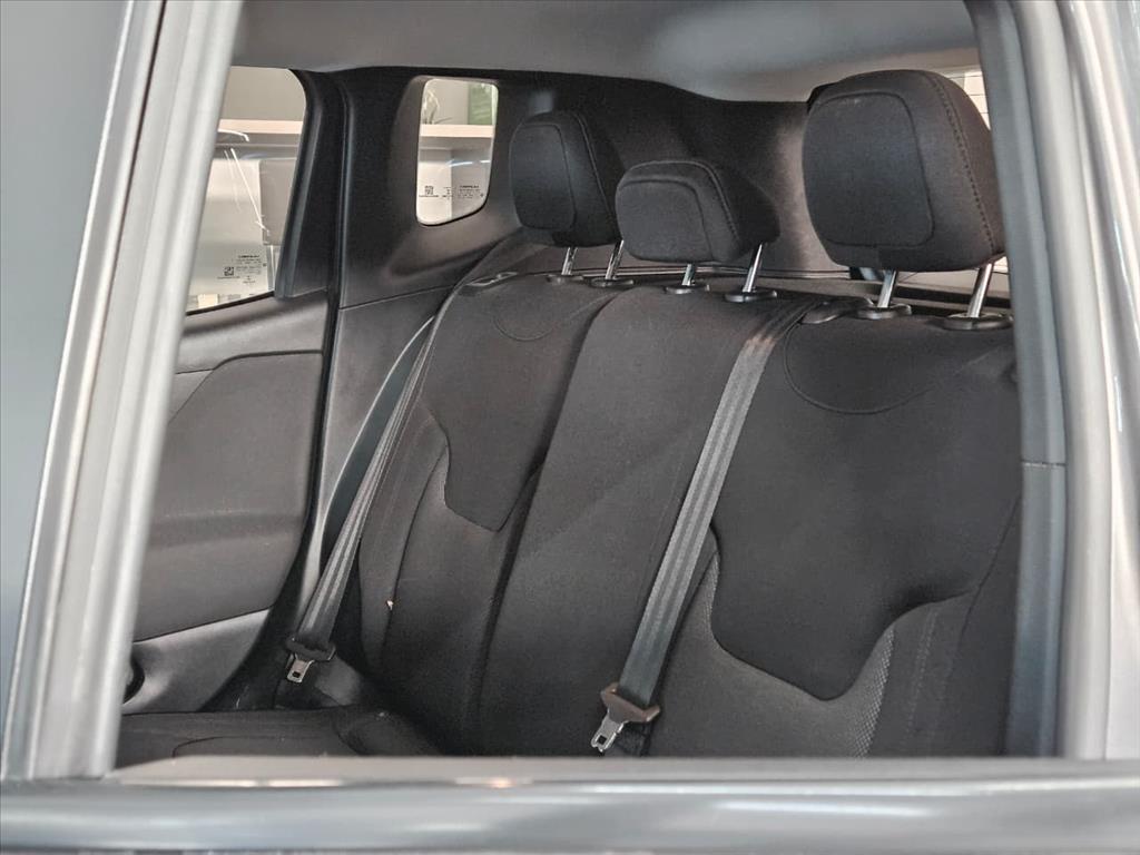 RENEGADE 1.8 16V FLEX SPORT 4P AUTOMÁTICO8