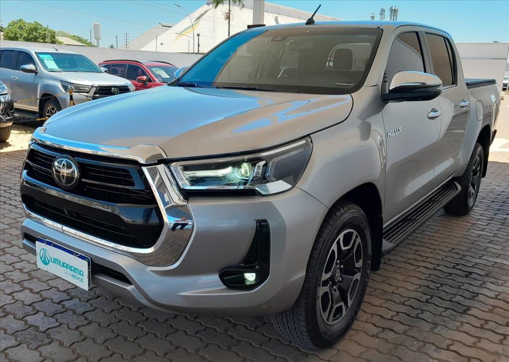 HILUX 2.8 D-4D TURBO DIESEL CD SRX 4X4 AUTOMÁTICO