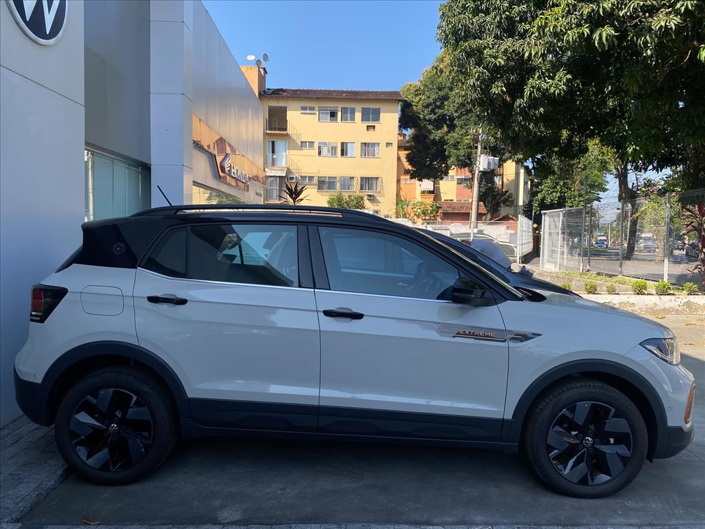 T-CROSS 1.0 200 TSI TOTAL FLEX AUTOMÁTICO10