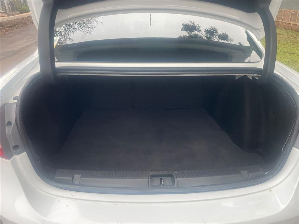 Renault-FLUENCE-2.0 PRIVILÉGE 16V FLEX 4P AUTOMÁTICO
