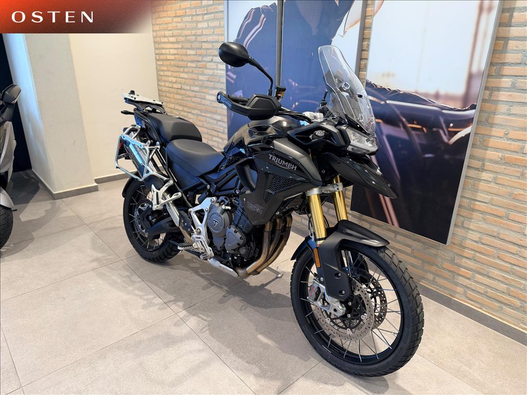 TRIUMPH-TIGER-1200 RALLY BLACK EDITION