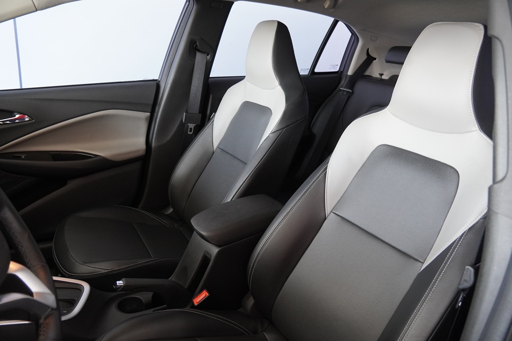 ONIX 1.0 TURBO FLEX PREMIER AUTOMÁTICO7