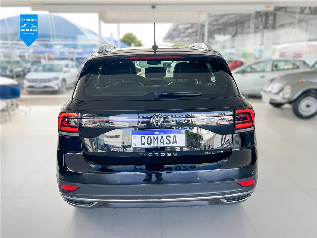 T-CROSS 1.4 250 TSI TOTAL FLEX HIGHLINE AUTOMÁTICO5