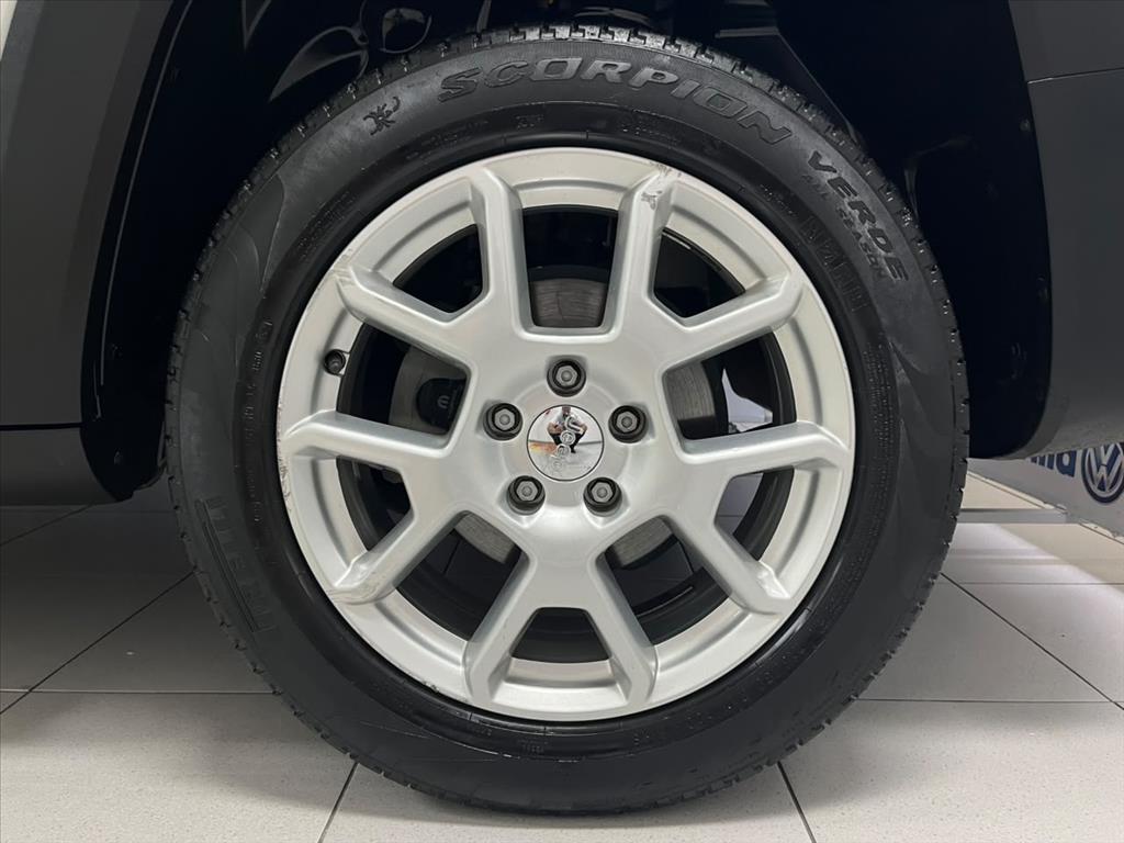 RENEGADE 1.8 16V FLEX SPORT 4P AUTOMÁTICO11