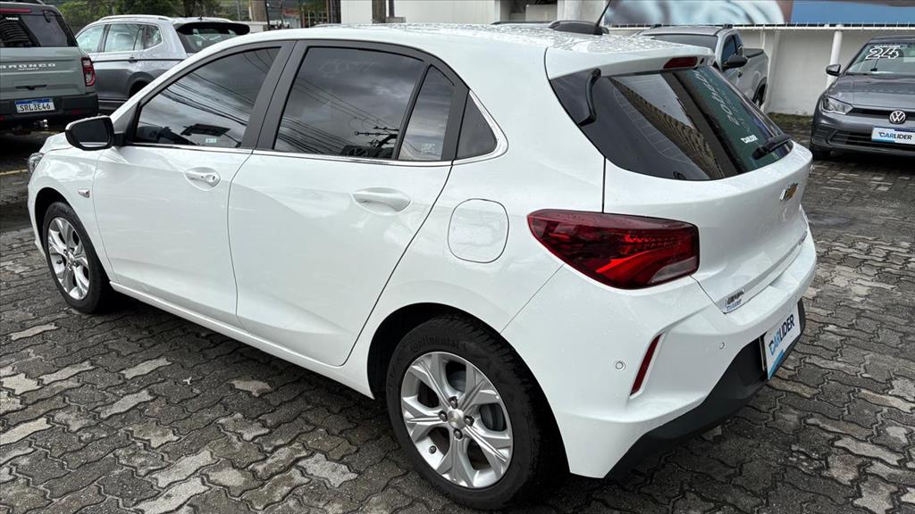 ONIX 1.0 TURBO FLEX PREMIER AUTOMÁTICO2