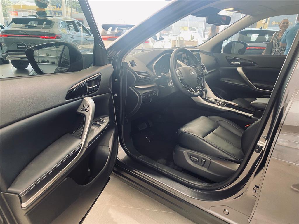 ECLIPSE CROSS 1.5 MIVEC TURBO GASOLINA HPE-S S-AWC CVT8