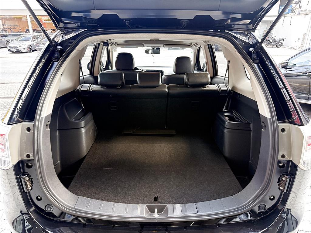 Mitsubishi Outlander - 2.0 16V GASOLINA 4P AUTOMÁTICO