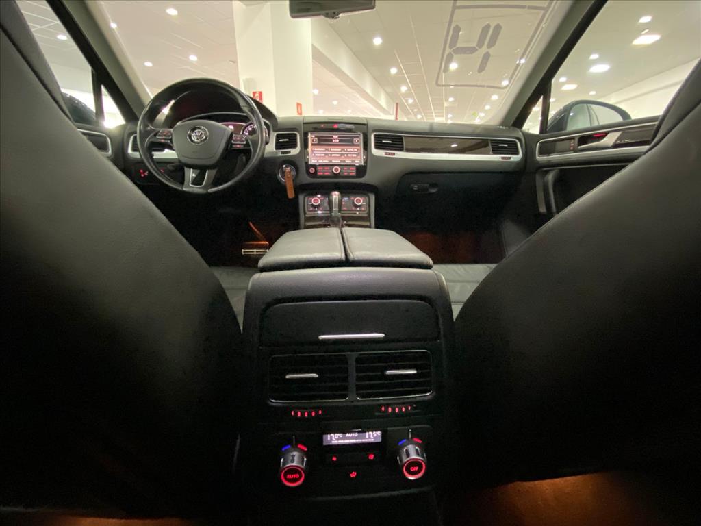 TOUAREG 4.2 FSI V8 32V GASOLINA 4P TIPTRONIC