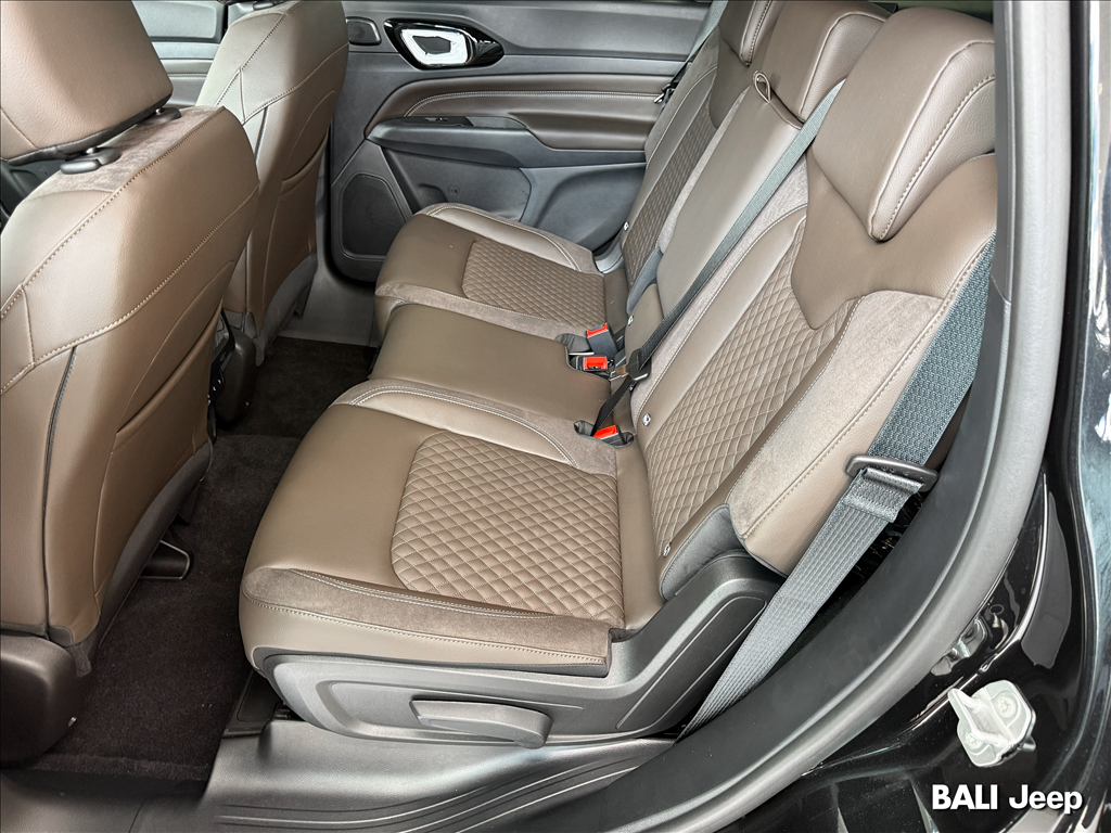 COMMANDER 1.3 T270 TURBO FLEX OVERLAND AT615