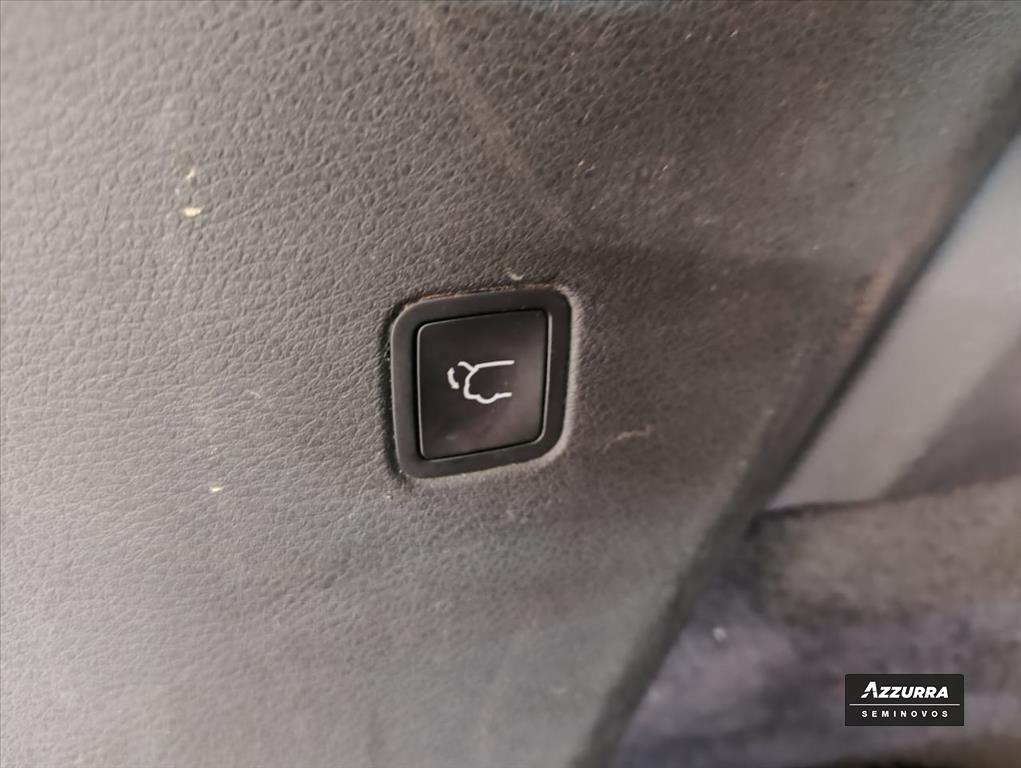 COMMANDER 1.3 T270 TURBO FLEX LIMITED AT612