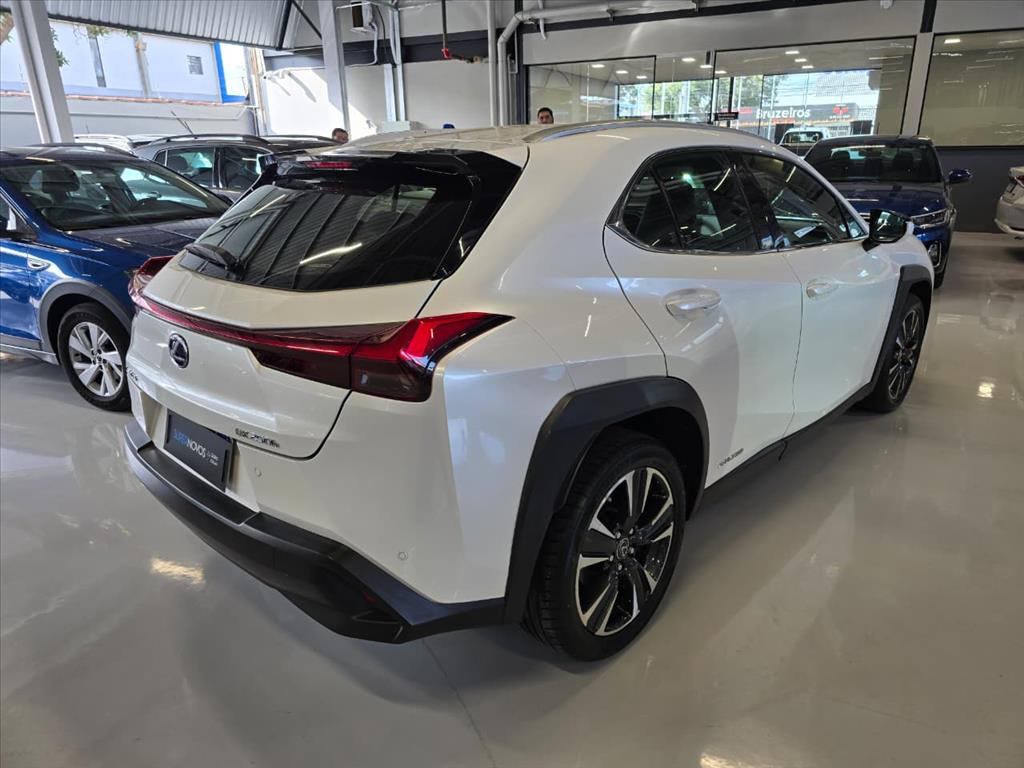UX 250h 2.0 VVT-I HYBRID DYNAMIC CVT3