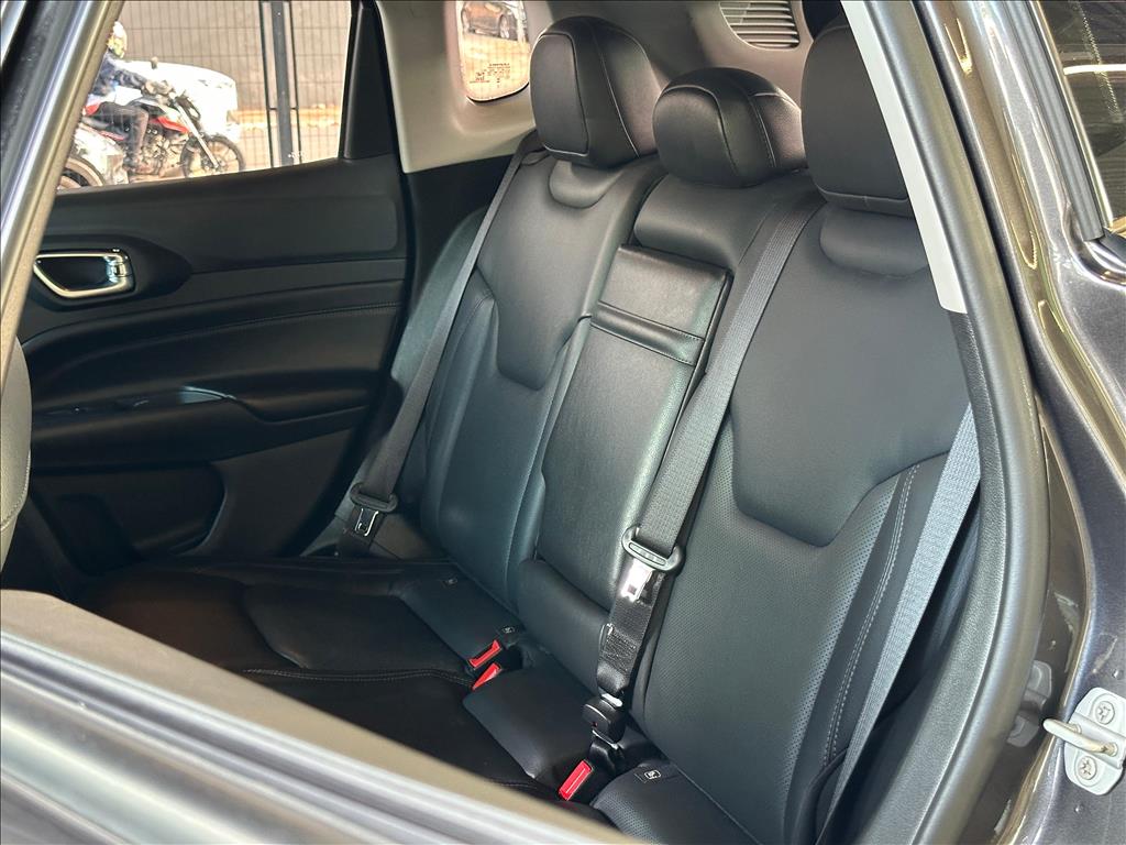 COMPASS 1.3 T270 TURBO FLEX LONGITUDE AT68