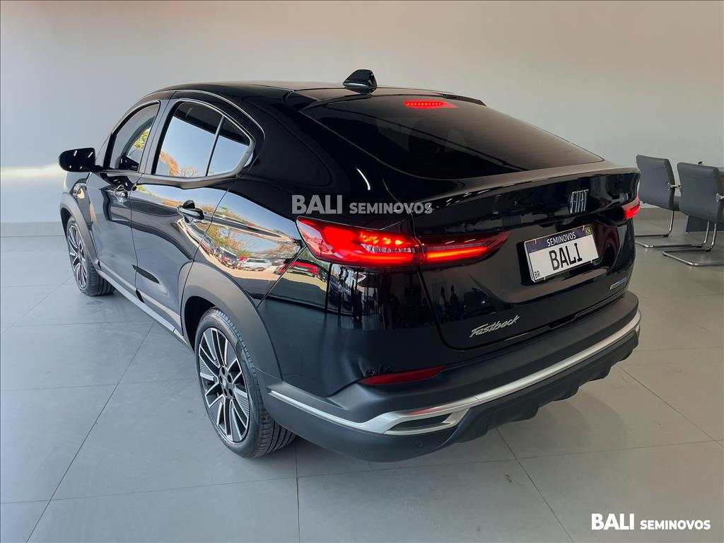FASTBACK 1.0 TURBO 200 HYBRID AUDACE CVT5