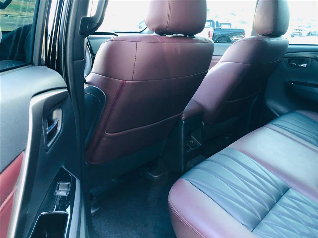 PAJERO SPORT 2.4 16V MIVEC TURBO DIESEL LEGEND BLACK AWD AUTOMÁTICO9