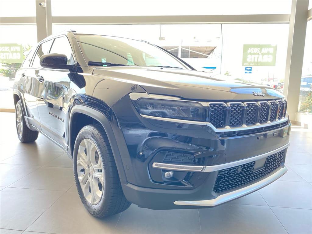 COMMANDER 1.3 T270 TURBO FLEX LONGITUDE AT62