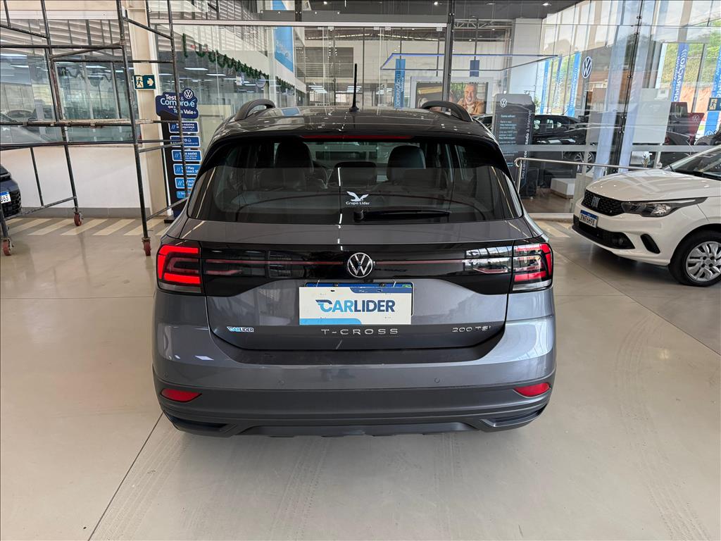 T-CROSS 1.0 200 TSI TOTAL FLEX AUTOMÁTICO3