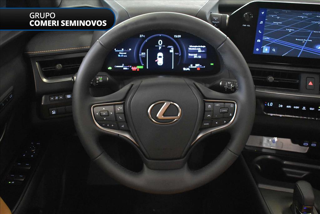 UX 300h 2.0 VVT-I HYBRID CVT12